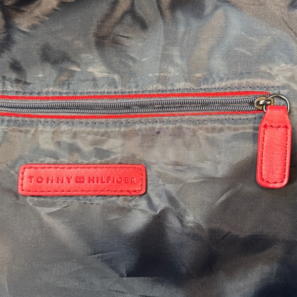 Stylish Navy and Red Unisex Duffel Bag - Picture 11 of 13